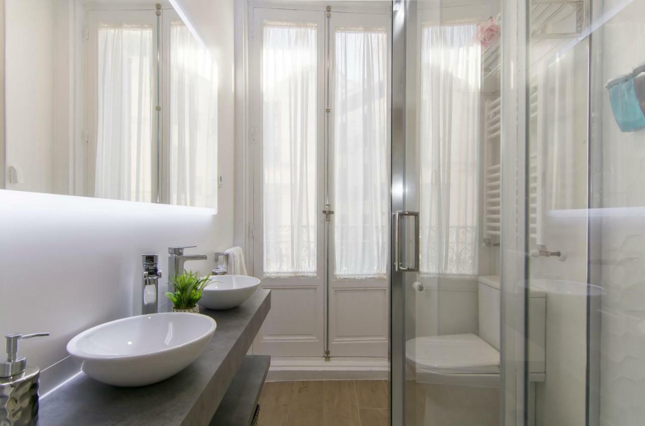 Sol Luxury Suites Madrid Exterior foto