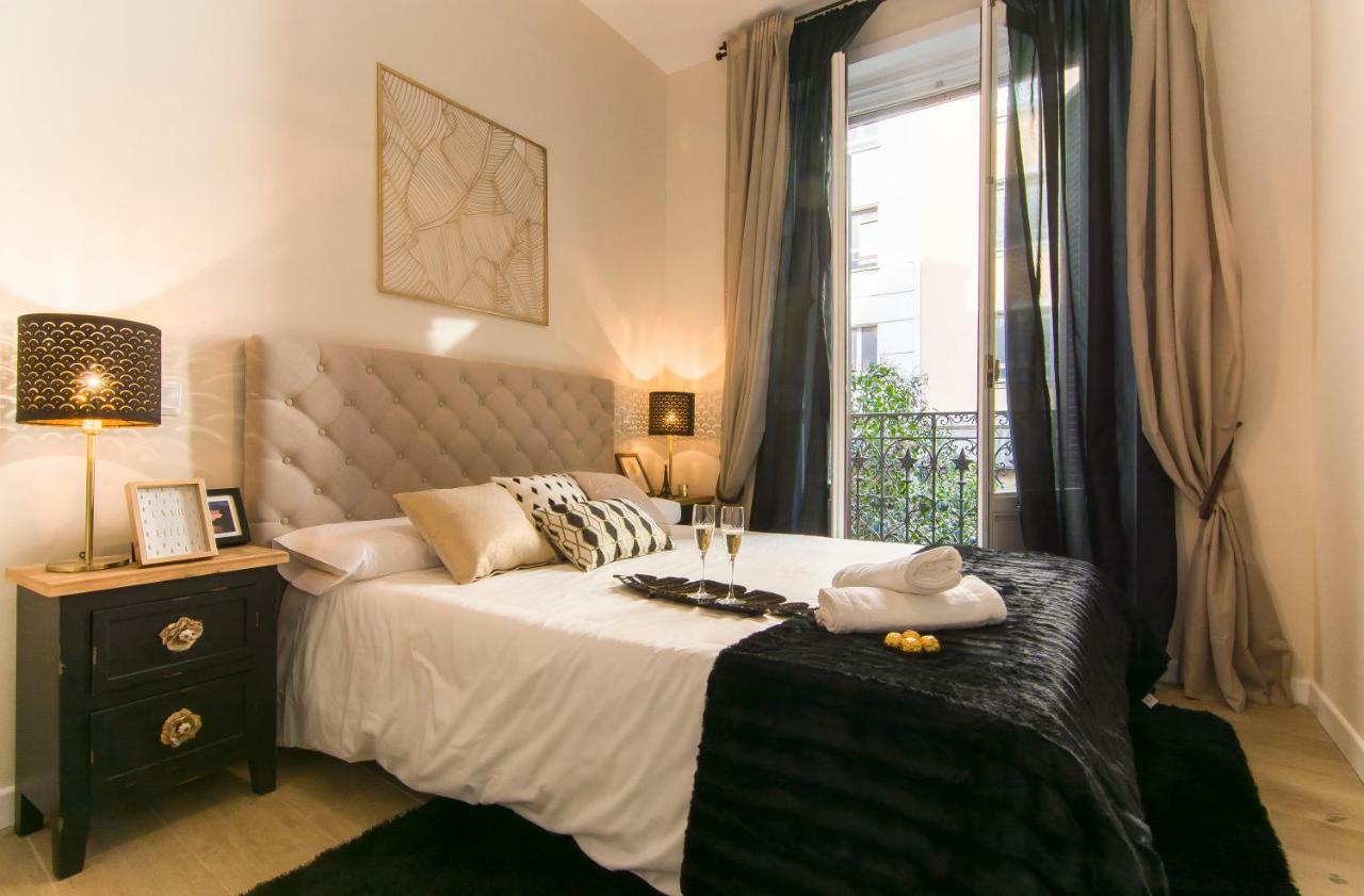 Sol Luxury Suites Madrid Exterior foto